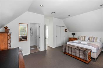 Kinloch Escape - Taupo