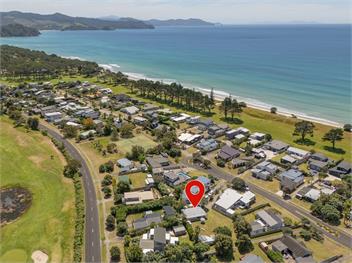Golden Sands Retreat (Bachcare) - Matarangi