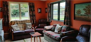 Rod & Saddle Holiday Cottage - 