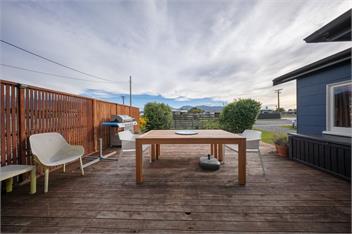 Dragon Fly Cottage (Bachcare) - Te Anau