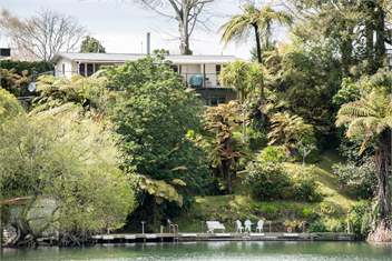 “Longdrive” 2 bedroom apartment with Amazing Lake and Mountain Views - Queenstown