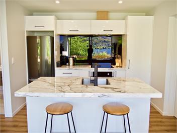 The Lake House - Queenstown
