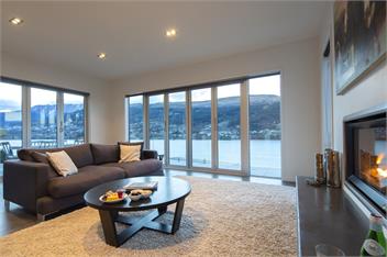 Sunnyside Vista | Amazing Property + Spa pool - Queenstown