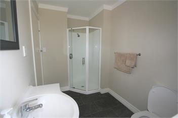 Aotea Homestead & Cottage - Martinborough