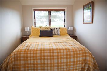 Honey House at Ruru Nest - Karamea