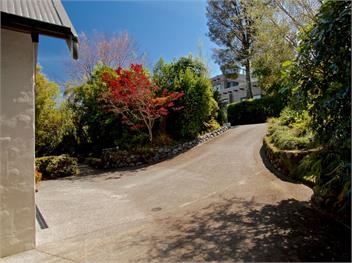 Kauawhi Lodge (Bachcare) - Acacia Bay