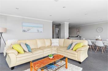 Sunrise, Seaviews and BBQs (Bachcare) - Papamoa