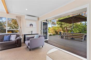 Sandy Feet (Bachcare) - Papamoa