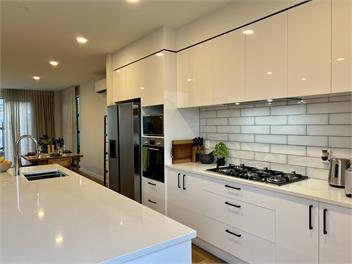 Natural Elegance - Auckland