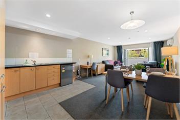 Heart of Taupo Apartment - By Town & Lake! - Taupo
