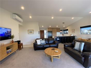 Four Lakes Retreat - Twizel