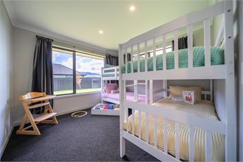 Mountainview Escape (Bachcare) - Te Anau