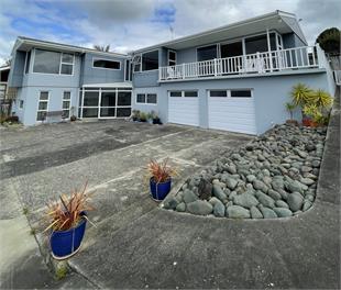 NEW TO THE HOLIDAY MARKET - Waihi Beach