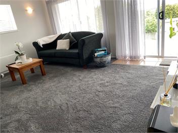 5 Min Walk to Beaches, Cafes &Village -Sea Views !    - 