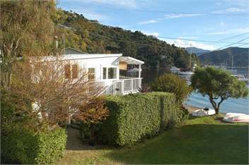 Beech's Bay - Queen Charlotte Sounds - Picton