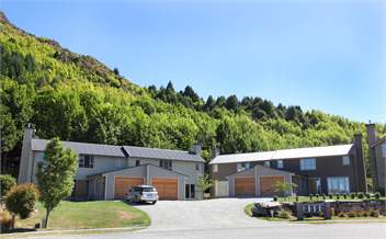 Arrowfield Apartments - Arrowtown