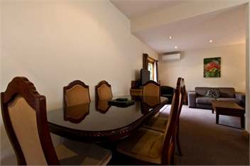 Clarence Cottage - (Christchurch City and Country Cottages) - Christchurch