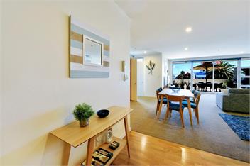 Sea Path - Nelson Waterfront Apartment - Nelson