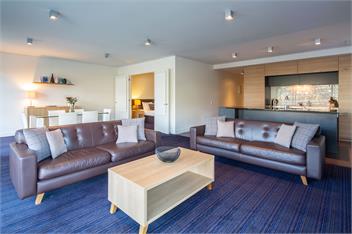 Marina 3 Bdrm Apartment with Views - Queenstown