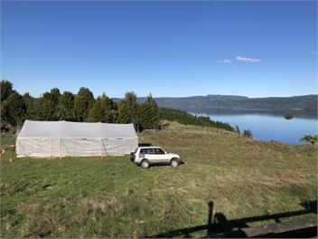 LAKE FRONT HOLIDAY HOME. - Rotorua