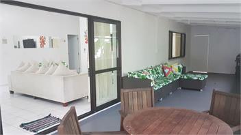 Tina's Beachfront House - Cook Islands