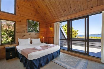 Lake Terrace Lockwood - Cross the road to the lake! - Taupo