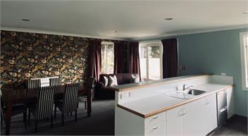 Four Bedroom Apartment - Queenstown