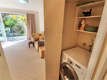 Kimberley Two - Nelson Waterfront Apartment - Nelson