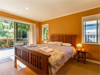 Sawmillers Retreat (Bachcare) - Arrowtown