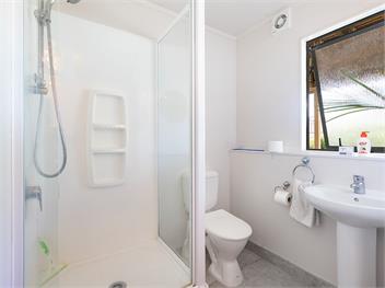 Kawau Vista (Bachcare) - Snells Beach