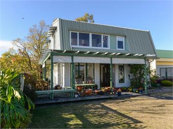 Jacaranda Lodge (Bachcare) - Napier City