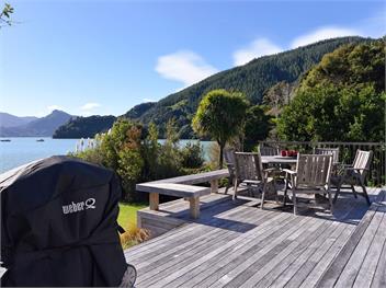 Ngaire's Haven (Bachcare) - Mahau Sound