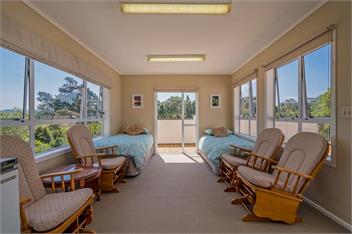Sun Seeker Bach (Bachcare) - Cooks Beach