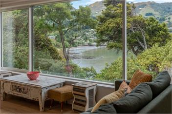 Otahuahua (Bachcare) - Akaroa