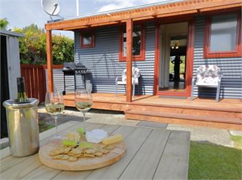 Mokonui Cottage (Bachcare) - Te Anau