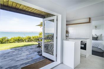 Whale Bay Surf Bach - 
