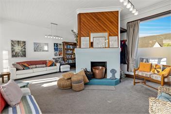 The Professor's Beach House (Bachcare) - Dunedin