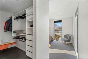 A Remarkable Retreat (Bachcare) - Queenstown
