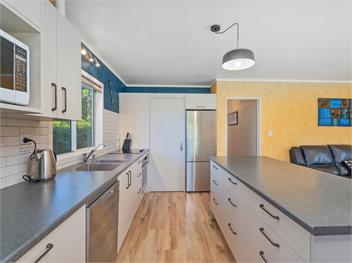 Nest by the Beach (Bachcare) - Cooks Beach