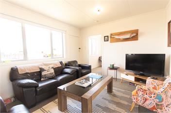 Aoraki Oasis, FREE WIFI & SkyTV - Twizel