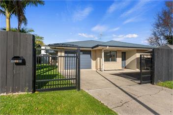 Papamoa Waves (Bachcare) - Papamoa
