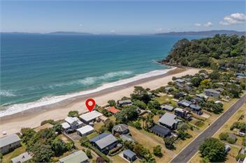 Poppy's Beach House (Bachcare) - Whangapoua