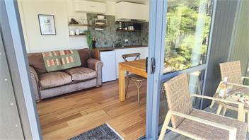 Hosts on the Coast Fernhaven Cabin - Whitianga
