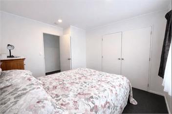 Comfy Raglan Base — Walk to Beach & Village - Roberts St - Family home (Upstairs) - Raglan