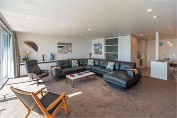 Oceanfront Apartment at Latitude 41 - Stepneyville Nelson
