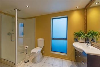Moana Escape - Tasman Bay Views, Pool, Spa & Sauna - 