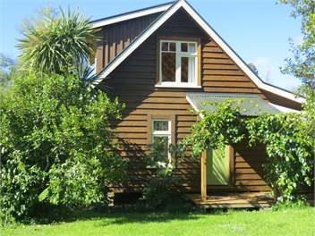 Rock 'n Rata Cottage - Golden Bay