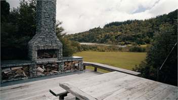 Kereru Lodge on Idyllic Lake Rotoehu - Rotorua, Bay Of Plenty