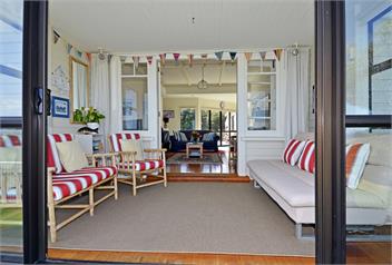 The Embassy - Kapiti Coast