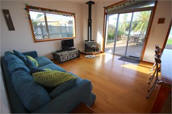 BOB - Pakawau - Absolute Beachfront - Tasman